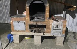 Casă de vânzare, cu 7 camere, 480 mp, zona Bd. Bucovina