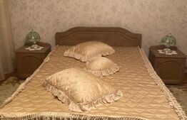 Casă de vânzare, cu 7 camere, 480 mp, zona Bd. Bucovina