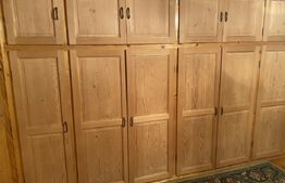 Casă de vânzare, cu 7 camere, 480 mp, zona Bd. Bucovina