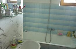 Apartament de vanzare, 4 camere, 100 mp, zona Vama, Suceava 