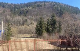 Casă de vânzare, cu 6 camere, 300 mp, spațioasă, în Câmpulung Moldovenesc