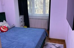 Apartament de vanzare, etaj 1, 4 camere, 70 mp, decomandat, zona Moldova