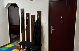 Apartament de vanzare, etaj 1, 4 camere, 70 mp, decomandat, zona Moldova