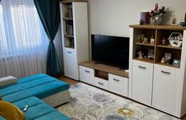 Apartament de vanzare, etaj 1, 4 camere, 70 mp, decomandat, zona Moldova