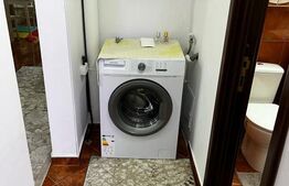 Apartament de vanzare, etaj 1, 4 camere, 70 mp, decomandat, zona Moldova