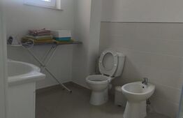 Apartament 4 camere de inchiriat, 100mp, etaj 3, centru Radauti