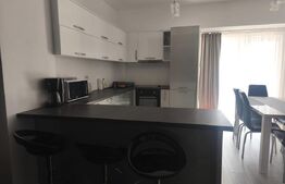 Apartament 4 camere de inchiriat, 100mp, etaj 3, centru Radauti