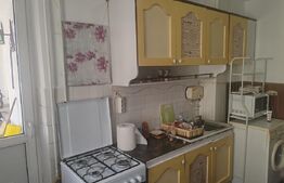 Apartament de inchiriat, 3 camere, 70 mp, zona Ultracentrala
