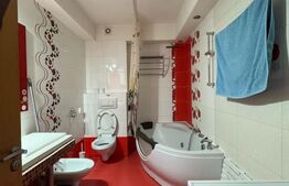 Apartament de inchiriat, cu 3 camere, 65 mp, zona Centrala