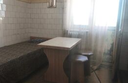 Apartament 2 camere, 51 mp, etaj 3, zona Piata Mica,  Radauti