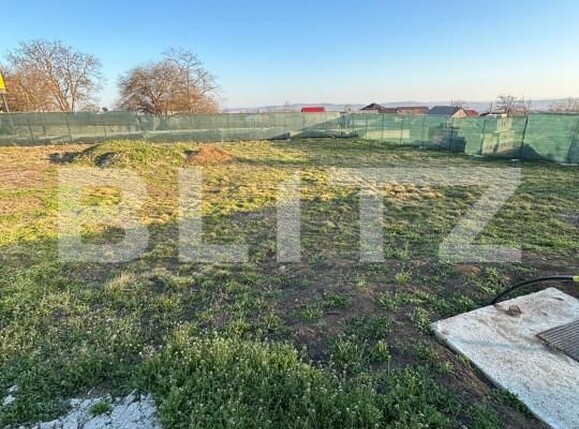Teren de vânzare Sud Est - 167828TV | BLITZ Suceava | Poza1