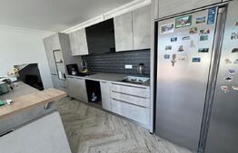 Casa individuala cu 4 camere, 255 mp utli, 700 mp teren, zona Ipotesti