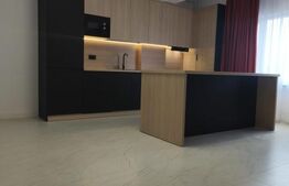 Apartament 3 camere, etaj intermediar, Calea Bucovinei, Radauti