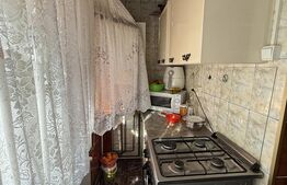 Apartament cu 2 camere, 52 mp, etaj intermediar, zona Cuza Voda II, Burdujeni
