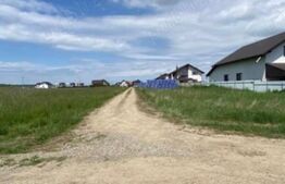 Teren intravilan, 1792 mp, Radauti