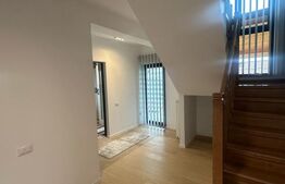 Casa individuala, cu 5 camere, 160 mp utili, zona Patrauti