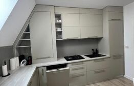 Apartament modern, 3 camere, zona Centrala, Radauti