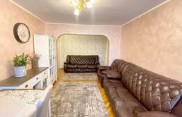 Apartament cu 4 camere, 77 mp, etaj intermediar, zona George Enescu