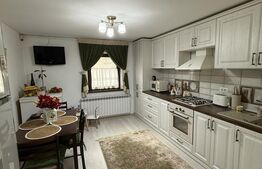 Apartament cu 2 camere, parter, Cuza Voda III