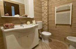 Apartament 2 camere, etaj intermediar, Radauti