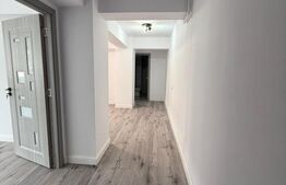 Apartament cu 3 camere, 71 mp, etaj intermediar, bloc nou, zona Burdujeni