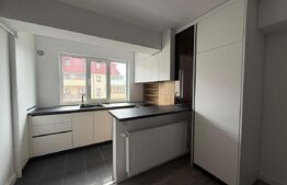 Apartament cu 3 camere, 71 mp, etaj intermediar, bloc nou, zona Burdujeni