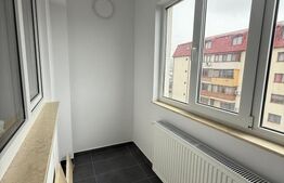 Apartament cu 3 camere, 71 mp, etaj intermediar, bloc nou, zona Burdujeni