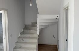 Duplex de vanzare, cu 4 camere, 100 mp+250 mp teren, zona Ipotesti