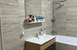 Apartament cu 3 camere, 79 mp, bloc nou, zona Burdujeni