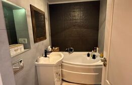 Apartament cu 4 camere, etaj intermediar, decomandat, Cuza Voda I