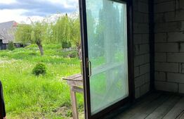 Casa la rosu, teren 1675mp, Fratautii Vechi