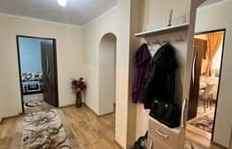 Apartament 3 camere,  Parter, zona Centrala, Radauti