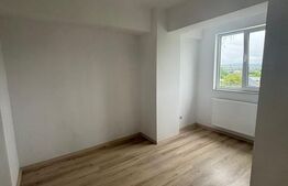 Microapartament de vanzare, 41 mp utili, zona Burdujeni