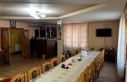 Vânzare cabană/pensiune, cu 11 camere, 350 mp, zona Molid-Vama