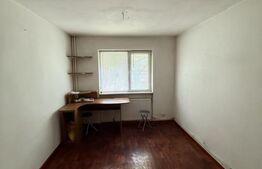 Apartament cu 3 camere, decomandat, zona George Enescu