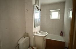 Apartament cu 3 camere, decomandat, zona George Enescu