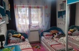 Apartament de vanzare, cu 2 camere, decomandat, 49 mp, zona Nordic