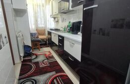 Apartament de vanzare, cu 2 camere, decomandat, 49 mp, zona Nordic