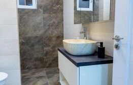 Apartament de vanzare, cu 3 camere, complex rezidential nou, zona Burdujeni