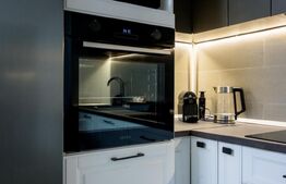 Apartament de vanzare, cu 3 camere, complex rezidential nou, zona Burdujeni