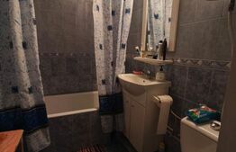 Apartament 2 camere, 49 mp, decomandat, Siret