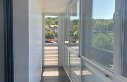 Apartament de vanzare, cu 3 camere, 87 mp utili, zona London Residence