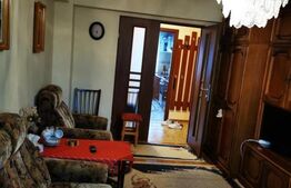 Apartament de vanzare, cu 3 camere, 69 mp, decomandat, zona Burdujeni