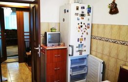 Apartament de vanzare, cu 3 camere, 69 mp, decomandat, zona Burdujeni