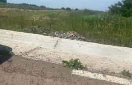 Teren intravilan ,acces dublu, 908 mp, zona Moara