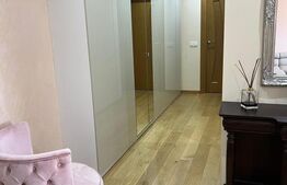 Apartament de vanzare, cu 3 camere, etaj intermediar, decomandat, zona Burdujeni