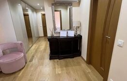 Apartament de vanzare, cu 3 camere, etaj intermediar, decomandat, zona Burdujeni