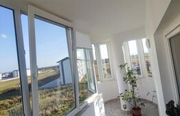 Apartament 3 camere, 100mp totali, et 3, Radauti