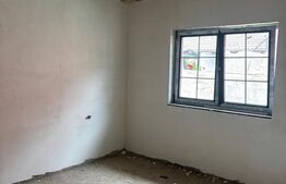 Casa de vanzare, cu 3 camere, 120 mp, zona Sud-Vest