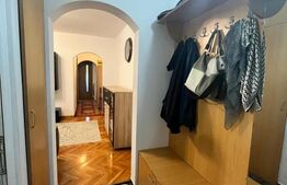 Apartament  3 camere, parter, zona Centrala, Radauti